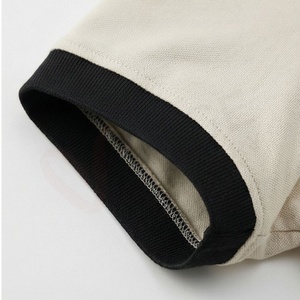 Polo à manches courtes pour homme, beige, avec bordure noire, tricoté, design uni, coupe classique, boutons sur le devant - Product Image 6