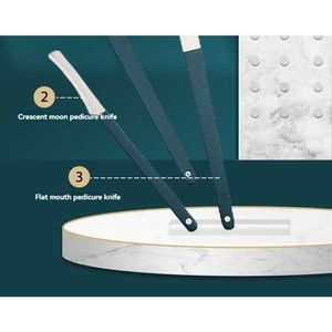 Kit per la cura delle unghie in acciaio inossidabile resistente da 12 pezzi strumenti per Pedicure per Manicure Ultra affilati con confezione regalo per uomo/unghie da donna - Product Image 4