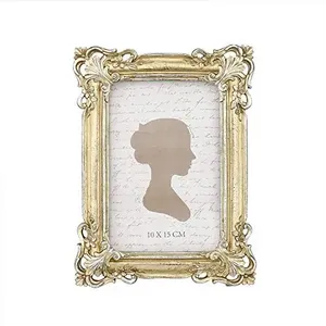 Cadre photo en bois de style antique avec coins en laiton, idéal pour la décoration intérieure traditionnelle et pour la mise en valeur de souvenirs précieux - Product Image 4