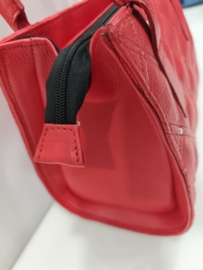 Nouveau design OEM ODM Sac fourre-tout en cuir véritable pour femme, style vintage décontracté, imperméable, avec deux bretelles et fermeture éclair - Product Image 3