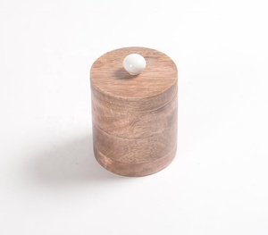 Pot en bois de manguier fait à la main avec Nob en céramique fabricant personnalisé vente en gros directe d'usine - Product Image 1