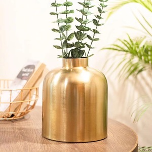 Jarrón de Flores Nórdico Vintage de Aluminio Dorado, Maceta Moderna para Flores Artificiales, Decoración para Mesa de Comedor y Cocina, Jarrón Metálico para el Hogar - Product Image 2