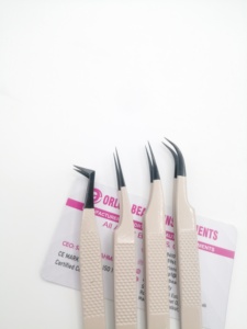 Precision Stainless Steel Beige Eyelash Tweezers With Fine Black Plasma Tips Custom Logo Curved Volume Fiber Tip Lash Tweezers - Product Image 6