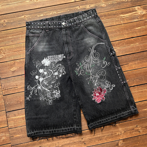 Pantalones Cortos de Mezclilla Negros Bordados para Hombre, Estilo Chino con Diseño Floral de Dragón, Cintura Media, Bajo sin Rematar, Look Urbano - Product Image 1