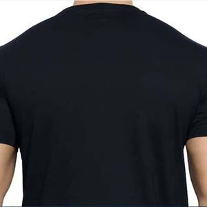 เสื้อยืดคอกลมแขนสั้นสีดำสำหรับผู้ชาย ทรงเข้ารูป สีพื้น สปอร์ต ผ้าถัก แห้งเร็ว โพลีเอสเตอร์ 100% - Product Image 5