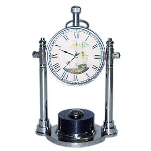 Meilleures ventes Horloge de table de bureau Look vintage Produit standard de qualité supérieure Article de décoration pour la maison Design antique Qualité nautique supérieure - Product Image 1