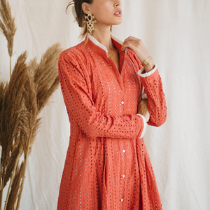 Vestido Maxi Romántico Boho Color Rosa Coral, Vestido Camisero con Botones Delanteros de Algodón Orgánico, Vestido Largo Estilo Victoriano - Product Image 1