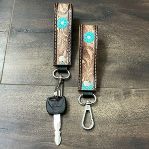 New Factory Direct Wholesale Floral Tooled Cow Leather Premium Handmade Keyrings Unisex Stylish Wristlet Souvenir Bag <b>Charms</b> - Product Image 4