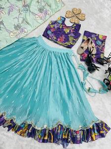 Salwar Kameez con Bordado y Estampado para Niñas de NiMa Creations, Traje Tradicional Indio para Bodas, Diwali y Fiestas, en Seda Chinon, Largo hasta la Rodilla, de Secado Rápido - Product Image 5
