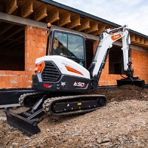Mini Excavadora de 5 Toneladas de Alta Calidad a Bajo Precio, Modelo con Motor, Caja de Cambios y Bomba de Engranajes en Venta - Product Image 2