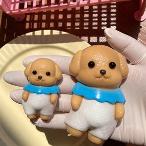 Juguete Antiestrés de Oso de Mantequilla, Adorable Juguete de Silicona para Apretar con Características de Peluche - Product Image 2