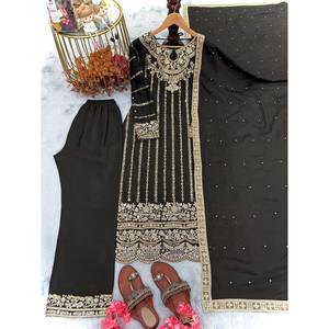 Costume de soirée pour femmes de créateur avec rivet Moti Work Vêtement de soirée élégant - Product Image 1
