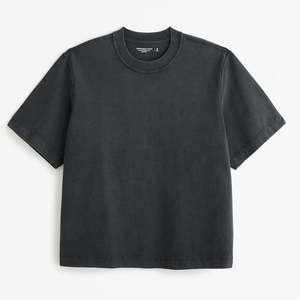 เสื้อยืดโอเวอร์ไซส์ผ้าคอตตอนหนานุ่ม 100% สไตล์สตรีทแวร์ คอกลม แต่งลายกราฟิกโลโก้ OEM ตามสั่ง - Product Image 4