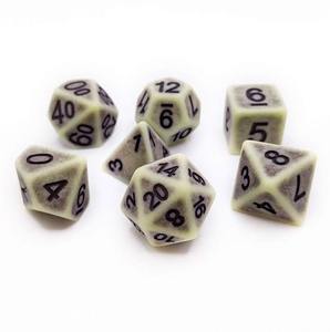 Juego de Dados Orgánicos Hechos a Mano con Formas Geométricas, Piezas de Juego Naturales y Artesanales, Tienda Acogedora para Gamers, Dados Vintage Hechos de Hueso - Product Image 4