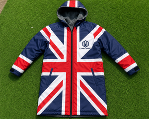 Chaqueta Parka Larga con Capucha y Forro Polar Impermeable, Diseño Personalizado con la Bandera Británica, para Cambiarse en la Playa, Natación y Surf - Product Image 6