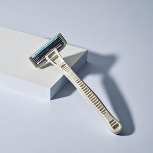 Navaja de Afeitar Desechable de Acero Inoxidable con Hoja Única y Mango de Plástico Recubierto de Platino para Uso en Salón y Cuidado Personal - Product Image 1