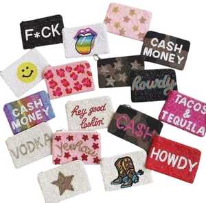 Bolso grande bohemio abierto para mujer con detalles de cuentas y adornos de perlas Asas de estilo bambú Estilo embrague - Product Image 1