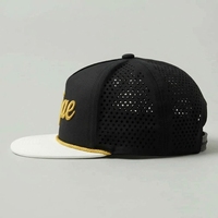 Casquettes de golf personnalisées OEM à 7 panneaux, perforées, découpées au laser, à visière plate et structurées, ODM, faible MOQ, usine de casquettes