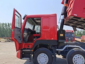 Camiones HOWO 420 de Sinotruk, recién llegados, de alta calidad, impecables y limpios, en venta. - Product Image 3