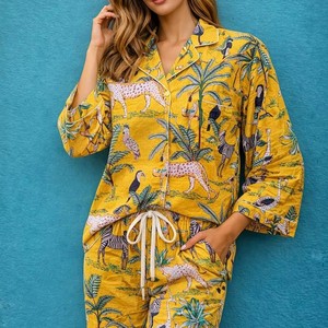 Ensemble de pyjama en coton à imprimé animal pour femme, manches trois quarts, col rabattu, vêtements de détente doux et tissés pour adultes, printemps - Product Image 5