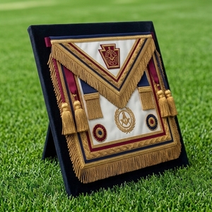 Badge maçonnique classique 3D personnalisé de luxe en cuir brodé or avec franges, à coudre - Product Image 3