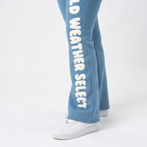 Survêtement court personnalisé imprimé en relief pour femme, 100 % coton molletonné, avec sweat à capuche court et pantalon évasé - Product Image 6