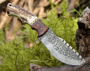 Nouveau Couteau de Chasse Tracker en Acier Damas Fait Main, Ambidextre, Lame de 6 pouces, Manche Intégral, Forgé à la Main, Lame Fixe - Product Image 2