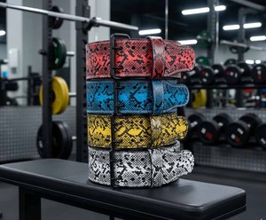 Cinturón de Cuero Ajustable para Levantamiento de Pesas y Powerlifting, 10-13mm de Grosor, Protección Avanzada y Soporte Central para Fisicoculturismo y Fitness - Product Image 1