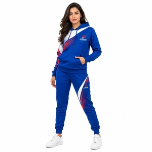 Conjunto deportivo personalizado a la moda para mujer, chándales estampados para deportes, gimnasio, jogging y actividades al aire libre. - Product Image 4