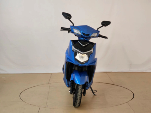 Motocicleta eléctrica de alto rendimiento para desplazamientos urbanos |   Motor de 48V 800W |   Estructura de Acero <span class=keywords><strong>con</strong></span> Alto Contenido de Carbono |   Largo Alcance - Product Image 5