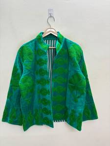 Blazer en velours vert brodé, col mandarin, manches longues, motif floral, veste pour femme, saison printemps - Product Image 1