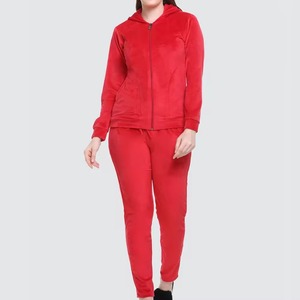 Producto en Tendencia 2026: Conjunto Deportivo de Terciopelo Liso para Mujer, Traje Deportivo de Gamuza Rosa para Gimnasio, en Venta - Product Image 1