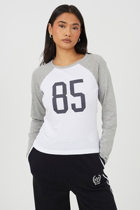 Camiseta de Manga Larga Personalizada para Mujer, Cómoda, de Algodón Premium, Básica, con Logotipo Personalizado, Fabricante de Ropa - Product Image 1