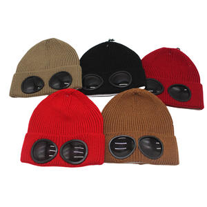Gorros de Esquí de Algodón de Alta Calidad para Hombre y Mujer, Gorro Tipo Beanie Cortavientos y Cálido con Diseño en Relieve de Gafas, Gran Venta - Product Image 2