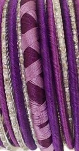 Ensemble de bracelets en fil de soie ethniques faits à la main pour femmes pour mariage - Product Image 3