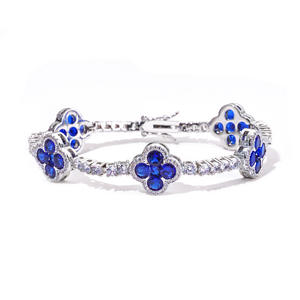 Bracelet en argent 925 pour femme avec saphir, taille brillant ronde, motif floral, sertissage clos, bijoux de luxe pour mariage, provenance Inde - Product Image 1