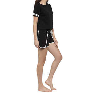 Ensemble court deux pièces pour femmes avec logo personnalisé imprimé, 100% coton, t-shirt et short amples et confortables pour femmes - Product Image 6
