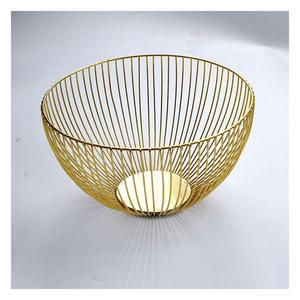 Cesta de Frutas Circular de Metal Contemporánea de Lujo con Diseño Geométrico de Alambre, Ecológica y Plegable para Almacenamiento en la Cocina del Hogar Moderno - Product Image 1