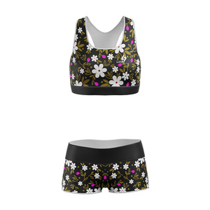 Conjunto de Yoga Ligero de 2 Piezas con Cintura Media, Top Corto con Cuello Redondo y Pantalones Cortos con Cintura Elástica, Elástico en 4 Direcciones y Transpirable - Product Image 4