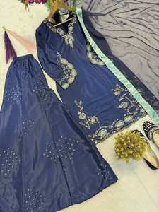 Traje Patiala de color morado sólido con seda crepé, bordado a mano con lentejuelas, disponible a un precio asequible. - Product Image 3