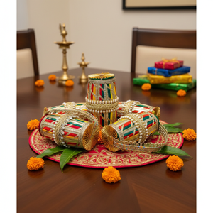 Decoración de boda con dholkis colgantes para la noche de Henna india y pakistaní, ceremonia de Mehendi, Haldi y Nikkah, colores personalizables - Product Image 1