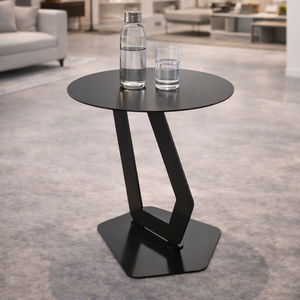 Mesa de Bistro Redonda de Diseño, Metal Negro con Recubrimiento en Polvo, Superficie Decorativa con Patrón Cortado, Base Angular Robusta, Mueble Duradero para Sala de Estar - Product Image 2