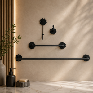 Ensemble de porte-serviettes en métal de qualité supérieure avec finition noir mat, double barres et crochets pour un rangement élégant de la salle de bain - Product Image 1