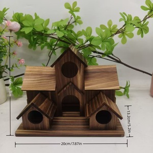 Mangeoire à oiseaux créative de luxe en bois rond, mangeoire à oiseaux en bois massif en nid d'abeille pour jardin extérieur, vente directe d'usine 700g - Product Image 4