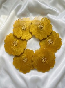 Flower Shape Plastic <b>Coaster</b> <b>Set</b> With Gold Center Glam Style Non Slip Table MatsRound Stoneware Glam Style Non Slip Mat For Tab - Product Image 4