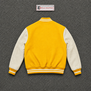 Veste universitaire en laine jaune personnalisée avec manches contrastées blanches, veste de baseball classique pour hommes et femmes, vente en gros pour les universités - Product Image 6