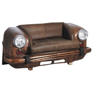Canapé moderne en forme de capot de voiture rouge avec assise en cuir PU noir, pieds en bois massif, mobilier de salon inspiré de l'automobile rétro, unique - Product Image 4
