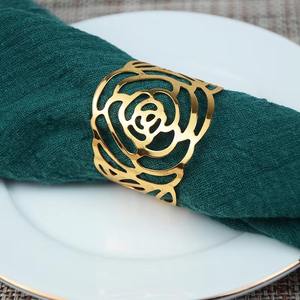 Anillos de servilleta metálicos personalizables al por mayor que ayudan a definir los lugares individuales de cada invitado, lo que los hace sentir bienvenidos y valorados. - Product Image 1