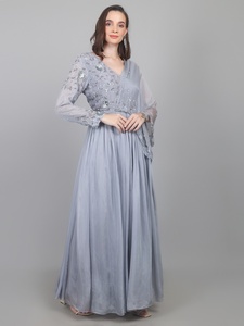 Vestido de fiesta de seda para mujer, elegante y cómodo, de 1 pieza, con lentejuelas y perlas, colección premium. - Product Image 3
