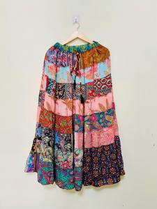 Faldas Maxi de Seda Bohemias al por Mayor con Diseño de Patchwork en Capas, Coloridas, Estilo Hada, Exóticas, Largas, Fluidas, a Rayas, Recicladas, para Fiesta de Ibiza - Product Image 3